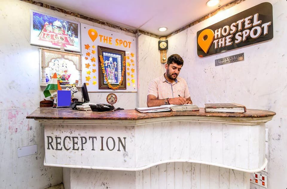 Spot International-Main Bazar Paharganj New Delhi Hotel in New Delhi