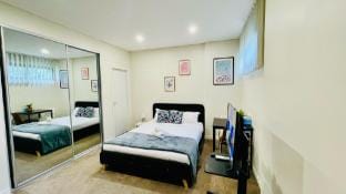 Botany studio near airport bay city Apartment in Mascot