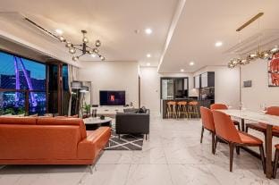 Metropole 3 BRS City View center Vacation rental in Ho Chi Minh City