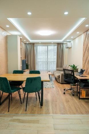 1BR Apartment | Free Parking| Free Gym| Central Vacation rental in Plovdiv