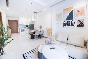 1br-New furniture Landmark4 Vinhome Central Park Apartment in Ho Chi Minh City
