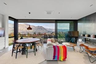 Ridgecrest | Views | Spa | Sleeps 12 Vacation rental in Wanaka