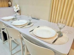 Starlight Suite in QC | Washer | Bed + Sofa Bed Apartment in Quezon City