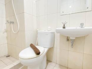 Good Comfy 2BR Springlake Summarecon By Travelio Apartment in West Java