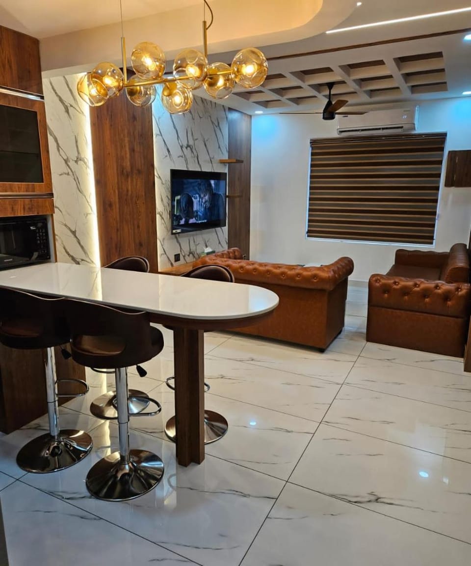 The Pink Luxe Apartment Vacation rental in Thiruvananthapuram