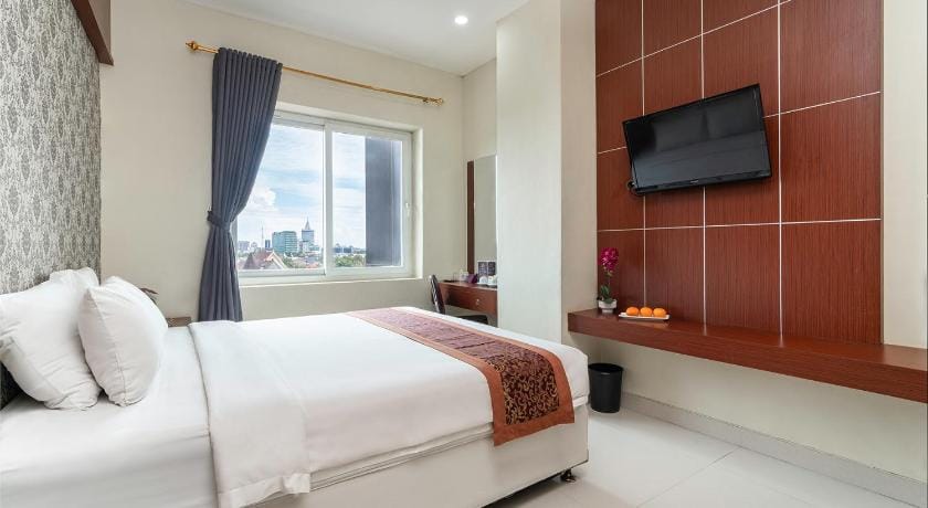 Raising Hotel Panakkukang Makassar By LIFE Hotel in Indonesia