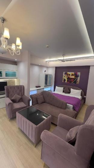 DLF Mypad Comfort Keepers|STUDIO ROOM Apartment Vacation rental in Lucknow