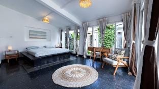 LaLeBay Seminyak Villa in North Kuta