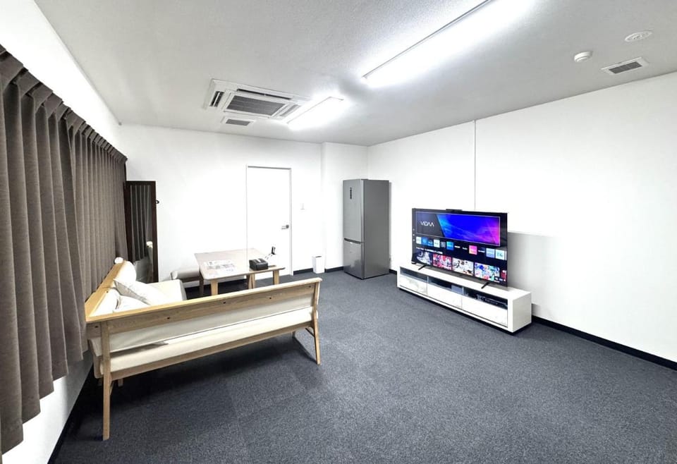 Apartment Hotel NAMBA KUROMONMAE Apartment in Osaka