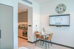 Urban Skyline City Comfort Studio Vacation rental in Dubai