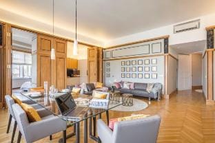VICTORIA PALACE-City Center-View to the Synagogue Vacation rental in Budapest