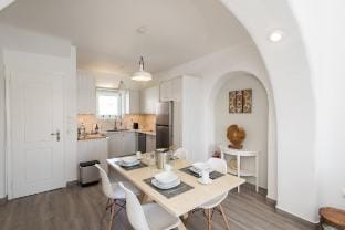 Villa Gold: Mykonos Private Pool & Outdoor Bliss Vacation rental in Mykonos, Mikonos 846 00, Greece