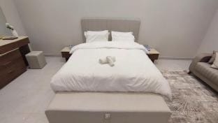 Suite| 5 minutes drive from Haram Vacation rental in Medina