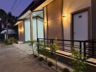 P2 Inn Bangsaphan - 01 Vacation rental in Prachuap Khiri Khan, Thailand