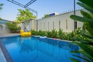PHÚC VILLA ( 5 bedrooms) Villa in Da Nang