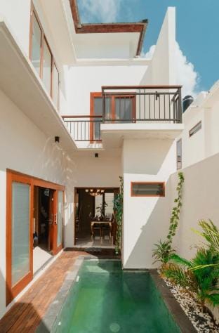 Veeka Villa Villa in Kuta Selatan