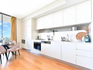 Prime location 1bed apartment in Macquarie Park Vacation rental in Sydney