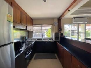 Quiet and Peaceful 3-Bedroom Pool Villa in Rawai Vacation rental in Rawai