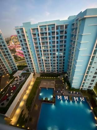 Stay & Play: Walk to Okada, Solaire&City of Dreams Vacation rental in Pasay