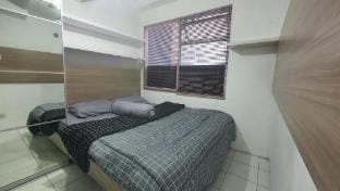 Jarrdin apartemen poolview A16 by NEMUI ROOM Apartment in Bandung