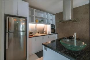 St Calyx 3BR in Berawa Vacation rental in North Kuta