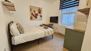 Cozy Studio 17 - Camberwell Vacation rental in London Borough of Southwark
