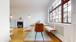 -Air Con- Prime Location: Prince’s Gate Mews! 4BD Vacation rental in City of Westminster