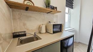 Newly renovated Studio 24 Vacation rental in London Borough of Southwark