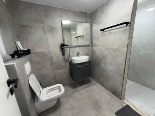 All In Black Star Vacation rental in Oberhausen