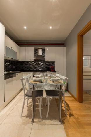 Beautiful apartment with pool facilities in Taksim Vacation rental in Istanbul