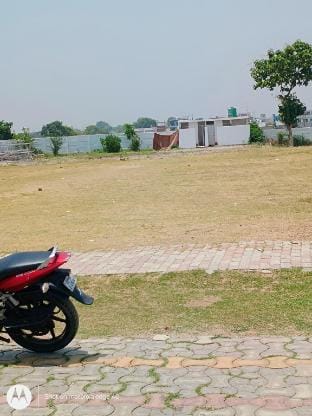 Raipur Houses Vacation rental in Lucknow