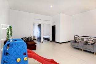 Villa Normandie Vacation rental in Parongpong