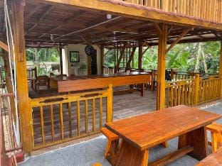 Herdiyan Garden House – Cozy Sport Garden House Villa in West Java
