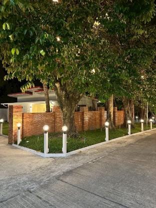 Vs resortวีเอส รีสอร์ท ท่าศาลา Villa in Thailand