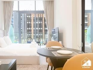 Urban Charm: Studio with Balcony in Azizi Riviera Vacation rental in Dubai