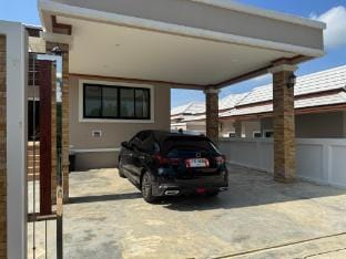 Thongsuk Pool villa - Thanchanitch Pak Naam Pran Villa in Hua Hin District