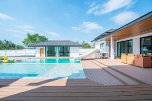Grand Space Poolvilla Pattaya Villa in Pattaya City