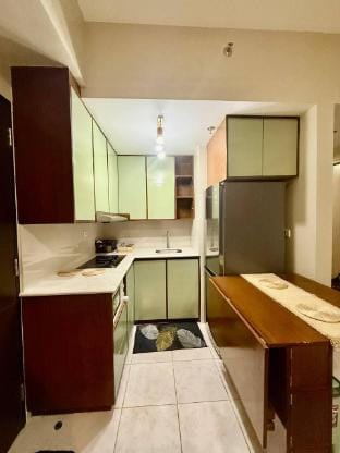 2-3br gypsy Family Suite @ QC St. Lukes Apartment in Manila City