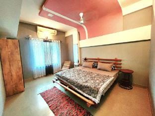 The Purple Leaf Home stay Apartment in Maharashtra