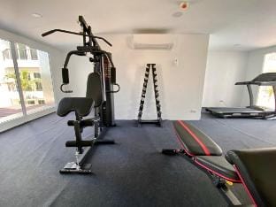 Pool Access One Bedroom - M214 Vacation rental in Chon Buri Changwat