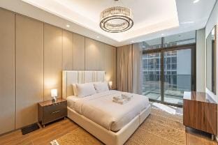 Stylish Apt in Business Bay | Pool, Gym, Parking Vacation rental in Dubai
