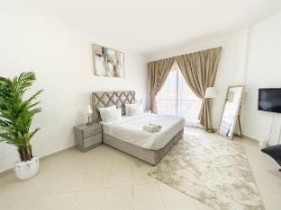 Fully furnished Studio with Balcony,Al Marjan Vacation rental in Ras al Khaimah