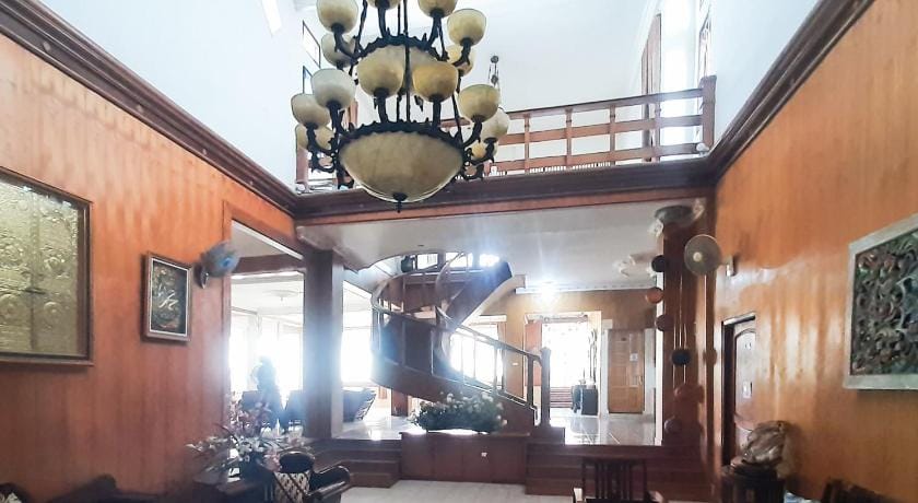 Urbanview Homestay Cendrawasih By RedDoorz Hotel in Indonesia