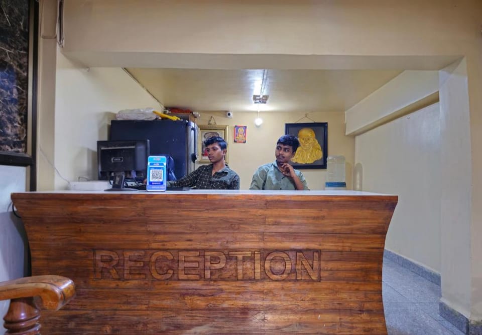 Sai Lodge Hotel in Maharashtra