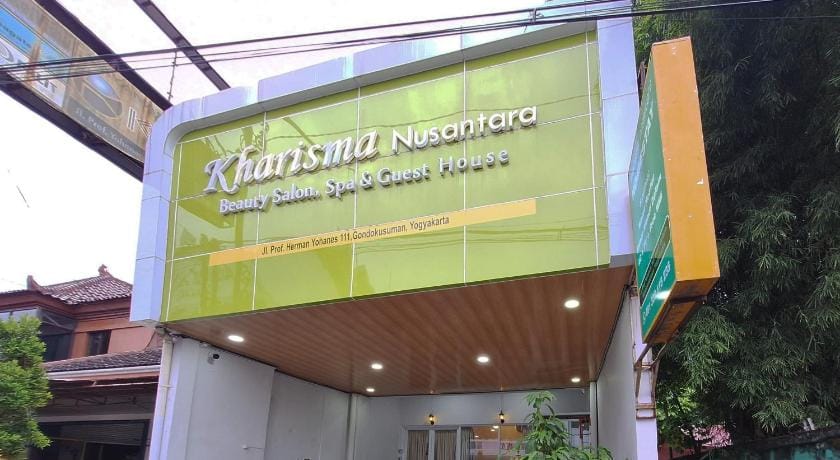 Kharisma Nusantara Homestay Sagan Mitra RedDoorz Hotel in Yogyakarta