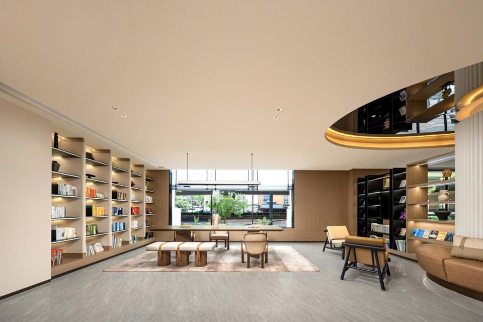 上海打浦桥日月光中心亚朵酒店 Hotel in Shanghai