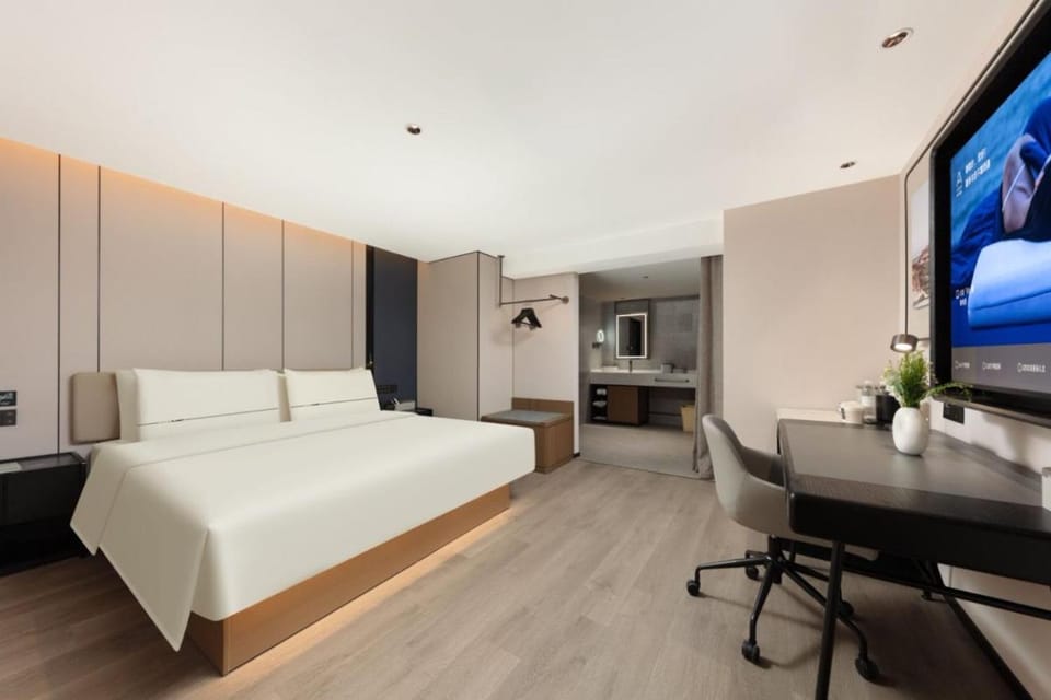 上海打浦桥日月光中心亚朵酒店 Hotel in Shanghai