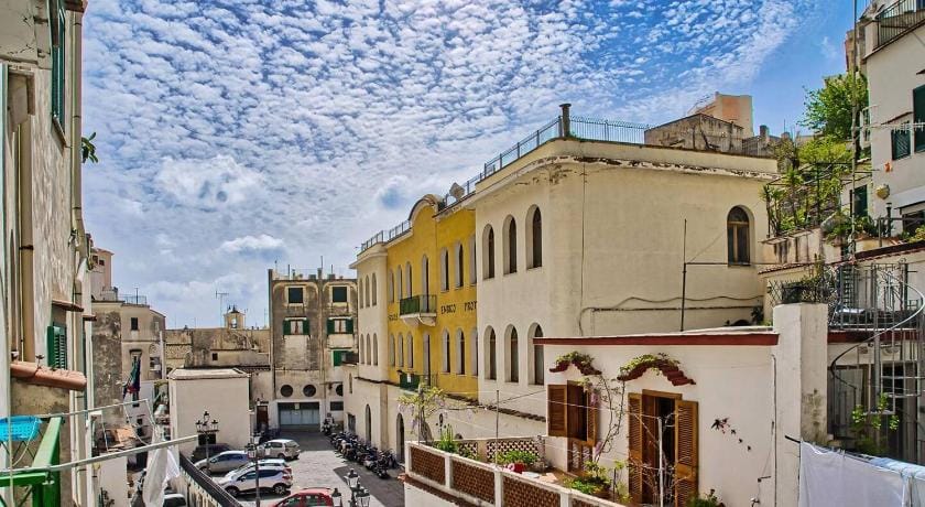 CristallPont Amalfi Day Bed and Breakfast in Campania
