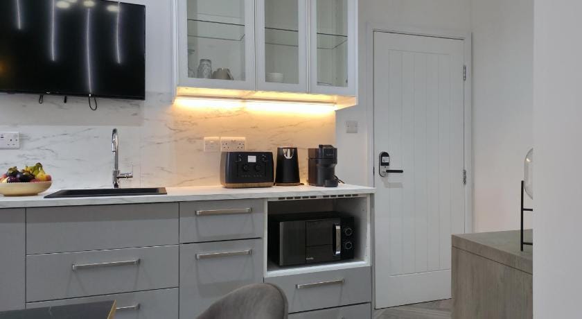 Shoreditch Luxe Apartment in London Borough of Hackney