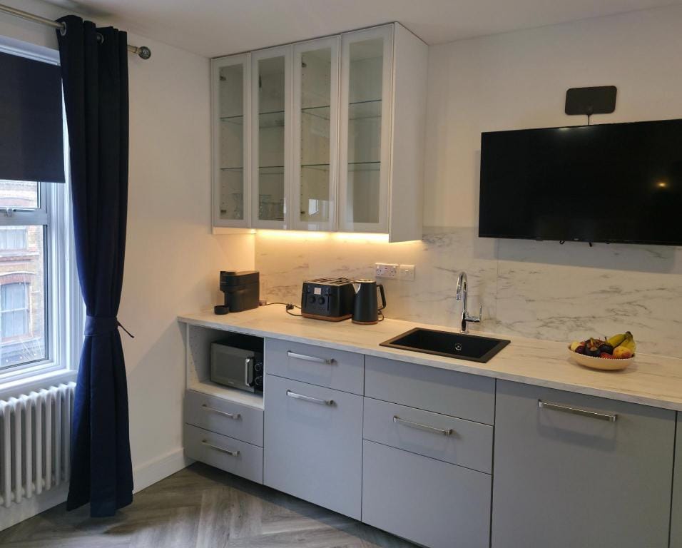 Shoreditch Luxe Apartment in London Borough of Hackney